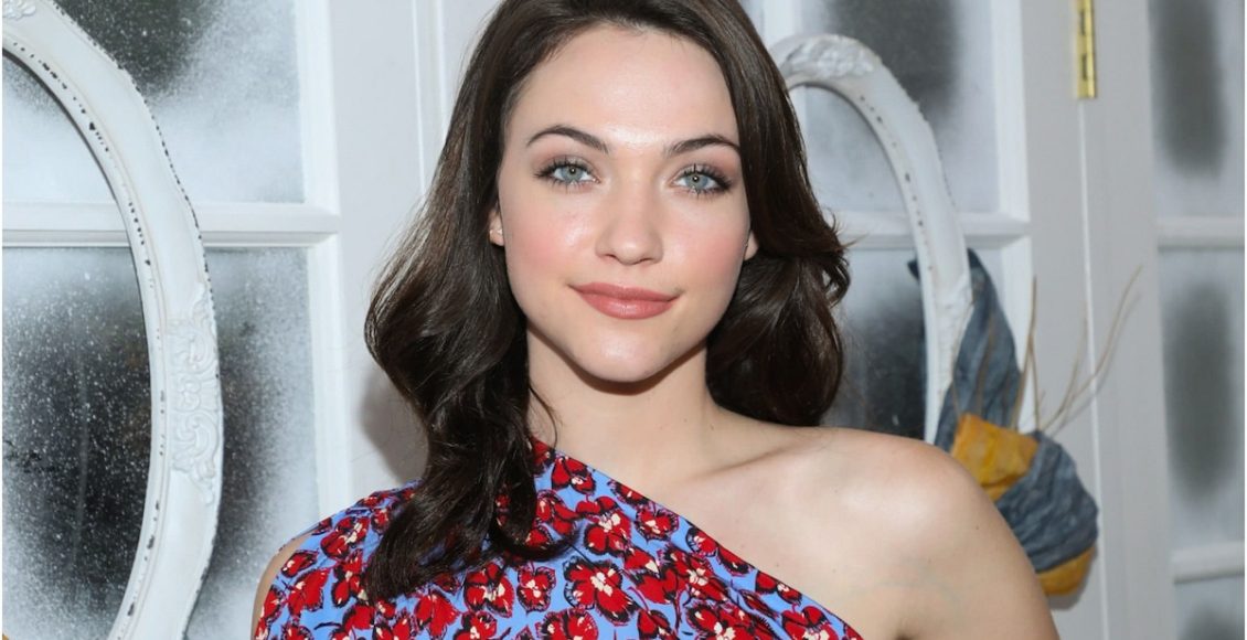 Violett Beane