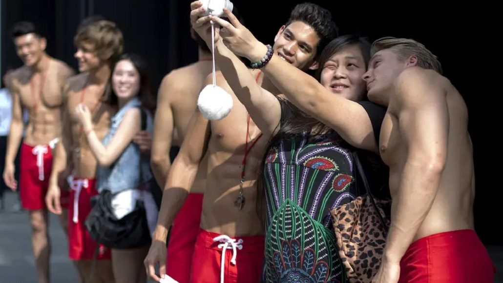 Hollister Fast Fashion